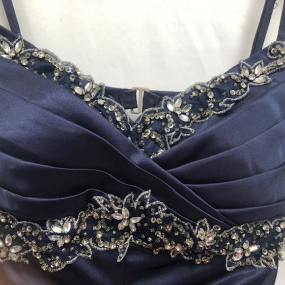 B. Darlin Navy Blue Short Formal Dress Satin-Look Size 3/4 with Sequin Bead Trim - Picture 10 of 11
